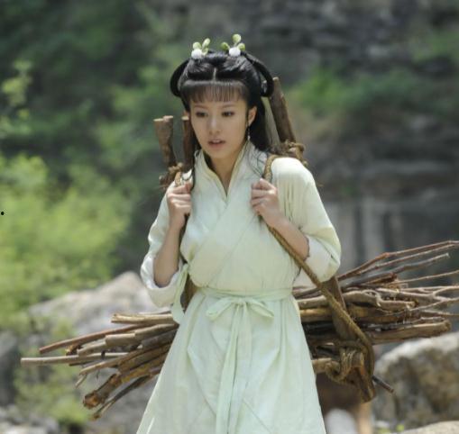 邬靖靖生活照,展现明星的日常魅力